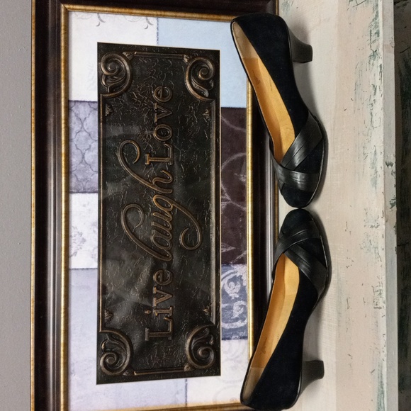 Softspots Black Leather/Suede Heels - Picture 8 of 12